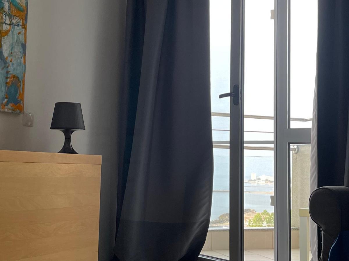 Apartment Happiness By Nicole Jutka, Visual Artist Olimp Εξωτερικό φωτογραφία